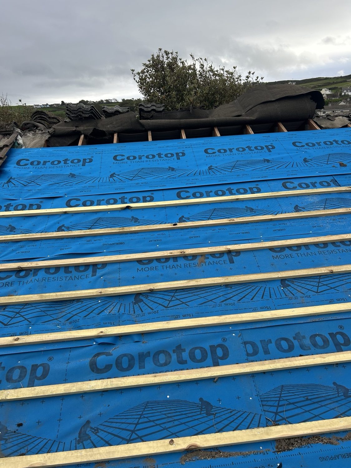 New roofing underlay and timber battens